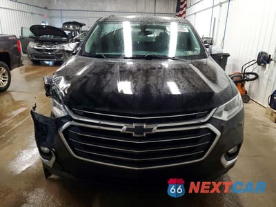 Piąte zdjęcie samochodu w środku: 2019 CHEVROLET TRAVERSE LT VIN:1GNEVGKW0KJ303835 - miniatura