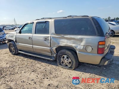 Drugie zdjęcie samochodu z przodu: 2002 CHEVROLET SUBURBAN C1500 VIN:1GNEC16Z92J192239 - miniatura