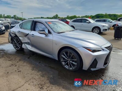 Czwarte zdjęcie samochodu z boku: 2023 LEXUS IS 350 F SPORT VIN:JTHGZ1E21P5029779 - miniatura