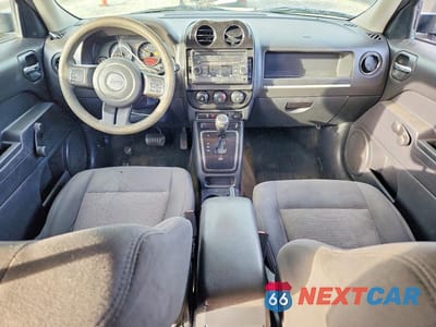 Zdjęcie 8 z 12 samochodu: 2016 JEEP PATRIOT SPORT VIN:1C4NJPBA0GD789996 - miniatura