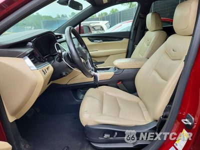 Zdjęcie 7 z 13 samochodu: 2017 CADILLAC XT5 VIN:1GYKNARS7HZ323905 - miniatura