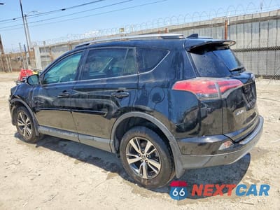 Drugie zdjęcie samochodu z przodu: 2017 TOYOTA RAV4 XLE VIN:2T3WFREVXHW374821 - miniatura