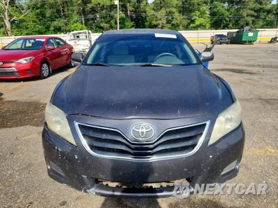 Piąte zdjęcie samochodu w środku: 2011 TOYOTA CAMRY LE VIN:4T1BF3EKXBU164267 - miniatura