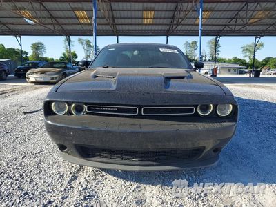 Piąte zdjęcie samochodu w środku: 2019 DODGE CHALLENGER SXT VIN:2C3CDZAG0KH560881 - miniatura