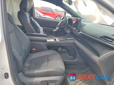 Zdjęcie 7 z 13 samochodu: 2026 TOYOTA SIENNA LIMITED 7-PASSENGER VIN:5TDZSKFC0TS249740 - miniatura