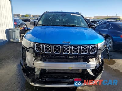Piąte zdjęcie samochodu w środku: 2025 JEEP COMPASS LIMITED VIN:3C4NJDCN0ST620919 - miniatura