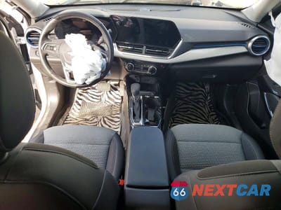 Zdjęcie 8 z 13 samochodu: 2025 CHEVROLET TRAX 1LT VIN:KL77LHEP0SC268376 - miniatura