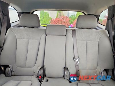 Zdjęcie 10 z 13 samochodu: 2010 HYUNDAI SANTA FE GLS VIN:5NMSG3AB7AH347722 - miniatura