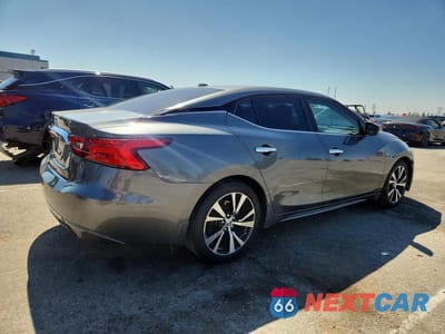 Trzecie zdjęcie samochodu z tyłu: 2018 NISSAN MAXIMA 3.5 S VIN:1N4AA6APXJC392216 - miniatura