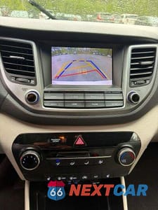 Zdjęcie 11 z 12 samochodu: 2018 HYUNDAI TUCSON SEL VIN:KM8J3CA41JU714885 - miniatura