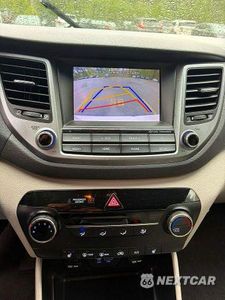 Zdjęcie 11 z 12 samochodu: 2018 HYUNDAI TUCSON SEL VIN:KM8J3CA41JU714885 - miniatura