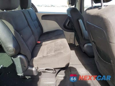 Zdjęcie 11 z 13 samochodu: 2016 DODGE GRAND CARAVAN SE VIN:2C4RDGBG3GR308911 - miniatura