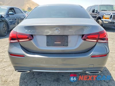 Zdjęcie 6 z 12 samochodu: 2021 MERCEDES-BENZ A 220 VIN:W1K3G4EB1MJ304003 - miniatura