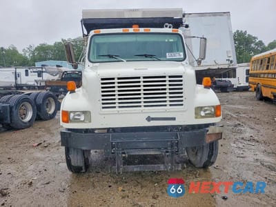 Zdjęcie 9 z 10 samochodu: 1996 INTERNATIONAL 4900 DUMP TRUCK VIN:1HTSHAAR7TH390737 - miniatura