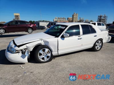 2011 FORD CROWN VICTORIA LX 2FABP7EV3BX165939 - główne zdjęcie licytacji z USA - miniatura