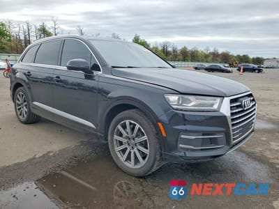 Czwarte zdjęcie samochodu z boku: 2018 AUDI Q7 PREMIUM PLUS VIN:WA1LHAF75JD020801 - miniatura