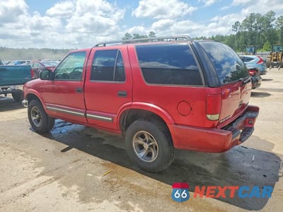 Drugie zdjęcie samochodu z przodu: 2000 CHEVROLET BLAZER VIN:1GNCS13W7Y2176970 - miniatura