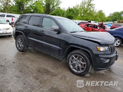 Czwarte zdjęcie samochodu z boku: 2021 JEEP GRAND CHEROKEE LIMITED VIN:1C4RJFBG4MC735070 - miniatura