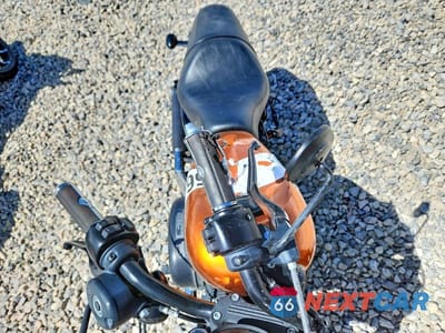 Piąte zdjęcie samochodu w środku: 2014 HARLEY-DAVIDSON XL883 IRON 883 VIN:1HD4LE210EC449954 - miniatura