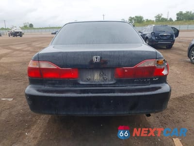 Zdjęcie 6 z 12 samochodu: 1999 HONDA ACCORD VIN:JHMCG5640XC002709 - miniatura
