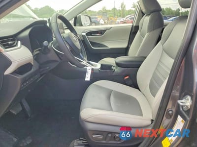 Zdjęcie 7 z 14 samochodu: 2023 TOYOTA RAV4 XLE PREMIUM VIN:JTMB6RFV0PD541678 - miniatura