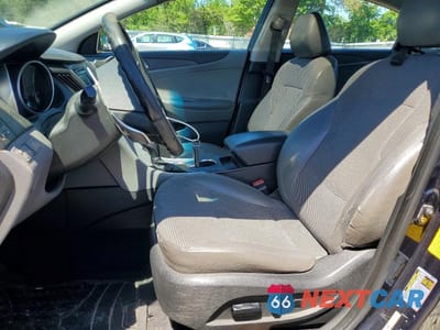 Zdjęcie 7 z 12 samochodu: 2011 HYUNDAI SONATA SE 2.0T VIN:5NPEC4AB5BH176892 - miniatura