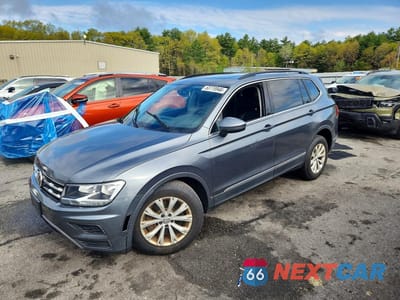 2018 VOLKSWAGEN TIGUAN SE 3VV2B7AX8JM123908 - główne zdjęcie licytacji z USA - miniatura