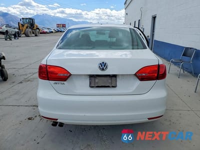 Zdjęcie 6 z 12 samochodu: 2013 VOLKSWAGEN JETTA BASE VIN:3VW2K7AJ0DM386468 - miniatura