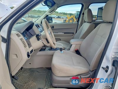 Zdjęcie 7 z 12 samochodu: 2012 FORD ESCAPE VIN:1FMCU9DG3CKB32669 - miniatura