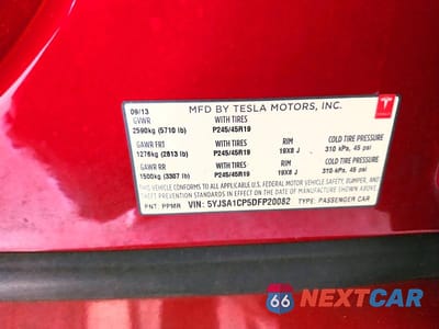 Zdjęcie 13 z 13 samochodu: 2013 TESLA MODEL S VIN:5YJSA1CP5DFP20082 - miniatura
