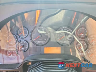 Zdjęcie 8 z 10 samochodu: 2018 INTERNATIONAL PROSTAR - SEMI TRUCK VIN:3HSDJSNR8JN421949 - miniatura