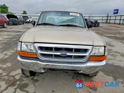 Piąte zdjęcie samochodu w środku: 2000 FORD RANGER VIN:1FTYR10C9YPA82967 - miniatura