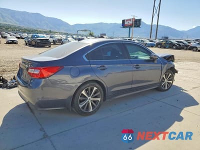 Trzecie zdjęcie samochodu z tyłu: 2016 SUBARU LEGACY 2.5I LIMITED VIN:4S3BNBN63G3012283 - miniatura