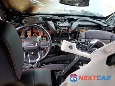 Zdjęcie 8 z 13 samochodu: 2024 GMC CANYON AT4X VIN:1GTP6EEK3R1138546 - miniatura
