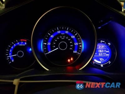 Zdjęcie 9 z 12 samochodu: 2017 HONDA FIT EX VIN:3HGGK5G70HM701513 - miniatura
