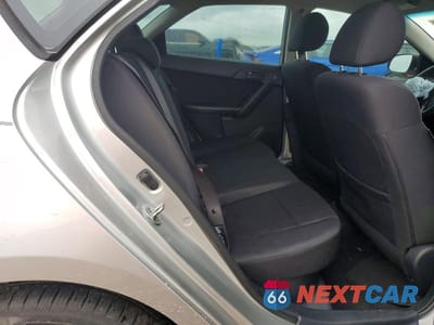Zdjęcie 10 z 12 samochodu: 2011 KIA FORTE EX VIN:KNAFU5A26B5332197 - miniatura