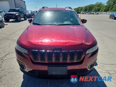Piąte zdjęcie samochodu w środku: 2021 JEEP CHEROKEE LATITUDE PLUS VIN:1C4PJMLB7MD210397 - miniatura