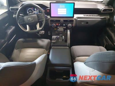 Zdjęcie 8 z 13 samochodu: 2024 TOYOTA TACOMA TRD SPORT VIN:3TMLB5JN2RM007766 - miniatura