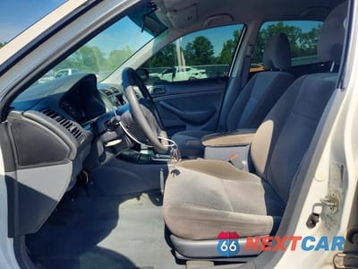 Zdjęcie 7 z 12 samochodu: 2004 HONDA CIVIC DX VP VIN:2HGES16384H626776 - miniatura