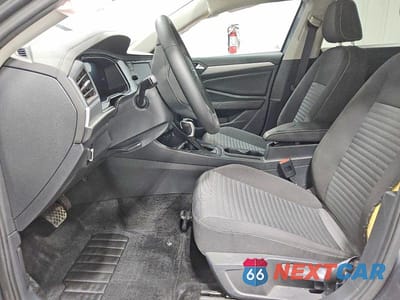 Zdjęcie 7 z 12 samochodu: 2024 VOLKSWAGEN JETTA S VIN:3VW5M7BU9RM094728 - miniatura
