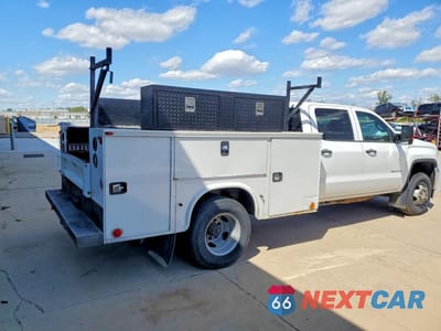 Trzecie zdjęcie samochodu z tyłu: 2015 GMC SIERRA K3500 VIN:1GD421C80FF648703 - miniatura