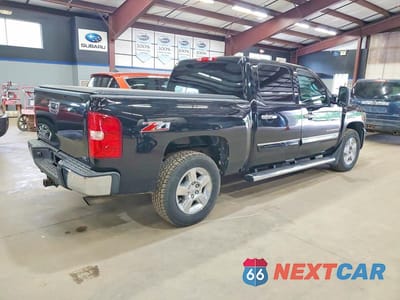 Trzecie zdjęcie samochodu z tyłu: 2012 CHEVROLET SILVERADO K1500 LTZ VIN:3GCPKTE28CG108340 - miniatura