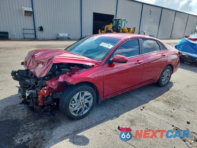 2024 HYUNDAI ELANTRA SEL KMHLM4DG1RU799109 - główne zdjęcie licytacji z USA - miniatura