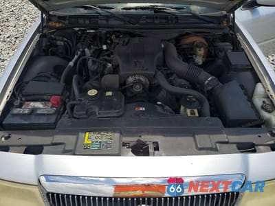 Zdjęcie 11 z 12 samochodu: 2003 MERCURY GRAND MARQUIS LS VIN:2MEFM75W93X675953 - miniatura