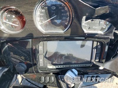 Zdjęcie 7 z 9 samochodu: 2017 HARLEY-DAVIDSON FLHXSE CVO STREET GLIDE VIN:1HD1PXF18HB952042 - miniatura