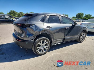 Trzecie zdjęcie samochodu z tyłu: 2022 MAZDA CX-30 SELECT VIN:3MVDMBBL7NM429017 - miniatura