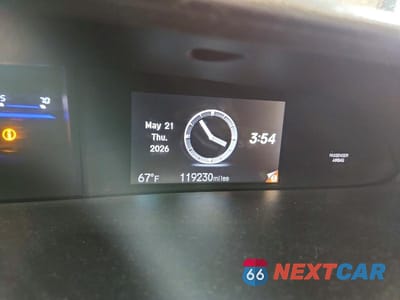 Zdjęcie 9 z 12 samochodu: 2014 HONDA CIVIC VIN:19XFB2F91EE075293 - miniatura