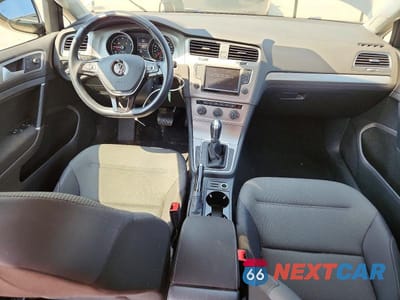 Zdjęcie 8 z 12 samochodu: 2017 VOLKSWAGEN GOLF SPORTWAGEN S VIN:3VW017AU8HM507676 - miniatura