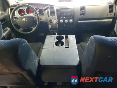 Zdjęcie 8 z 12 samochodu: 2007 TOYOTA TUNDRA DOUBLE CAB SR5 VIN:5TBBT54187S453055 - miniatura