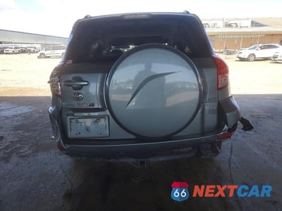 Zdjęcie 6 z 12 samochodu: 2008 TOYOTA RAV4 LIMITED VIN:JTMBK31V286042399 - miniatura
